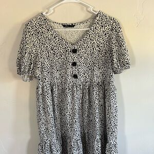 Black and white printed shein dress.